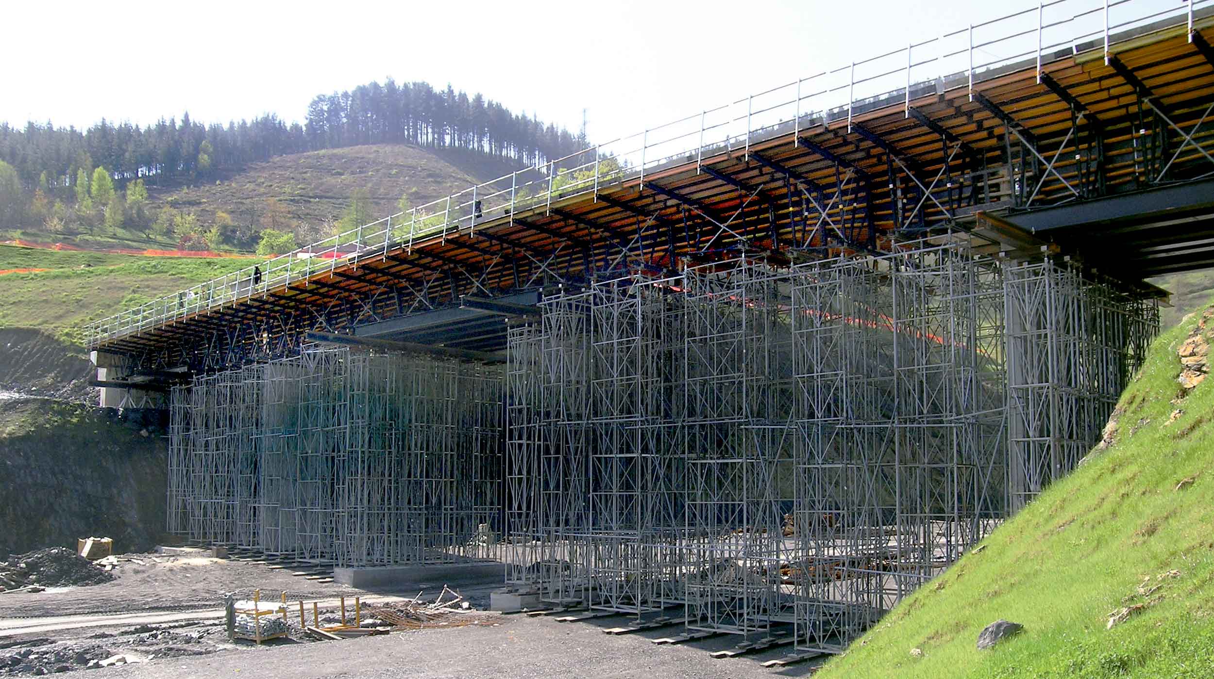 ULMA Construcción has contributed to the infrastructure improvement in the Basque Country through the construction of the Eskoriatza - Arrasate.