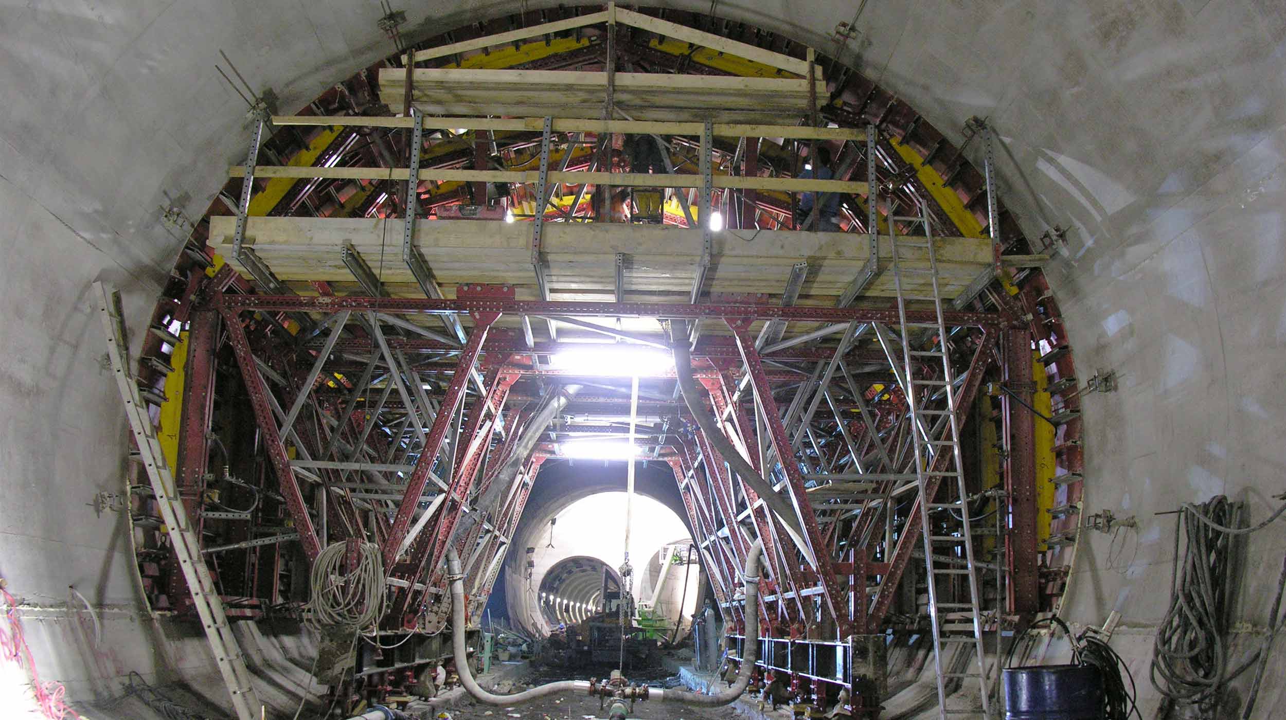 Line C, which connects the periphery with the city center, is going to be the longest public transport route of Italy and the first line of Rome's metro.