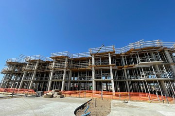 New Embassy Suites Hotel by Hilton in Orlando