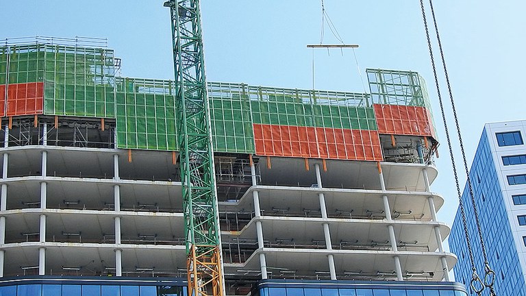 HWS Perimeter Safety Screen in the Centre of Utrecht, Netherlands