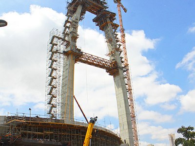 ULMA engineering solutions on the emblematic Arch of Innovation bridge, Brazil