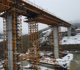 T-500 shoring system is ideal for the construction of high rise bridges