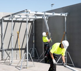 Lightweight and easily hung and raised components.