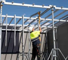 Lightweight and easily hung and raised components.