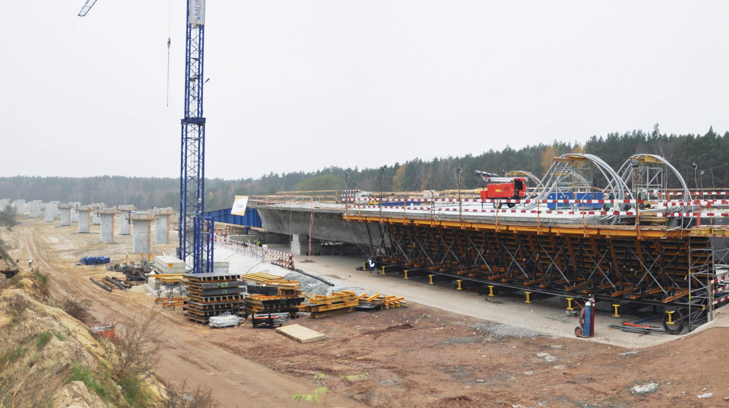 This bridge is part of the Motorway S3, which will link the Baltic Sea with the Czech Republic.