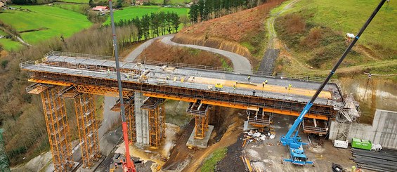 The Zumelegi viaduct, Elorrio, Spain