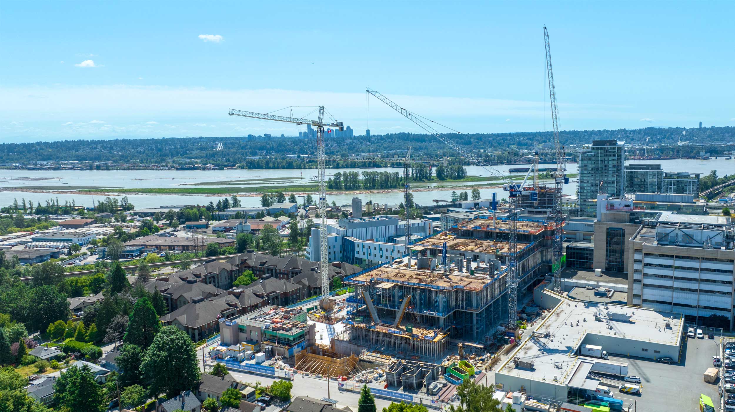 The redevelopment of the oldest hospital in New Westminster, Vancouver, will expand its services with new facilities: a 10-storey intensive care building, expansion of the emergency and maternity ward, new operating theatres, among others.