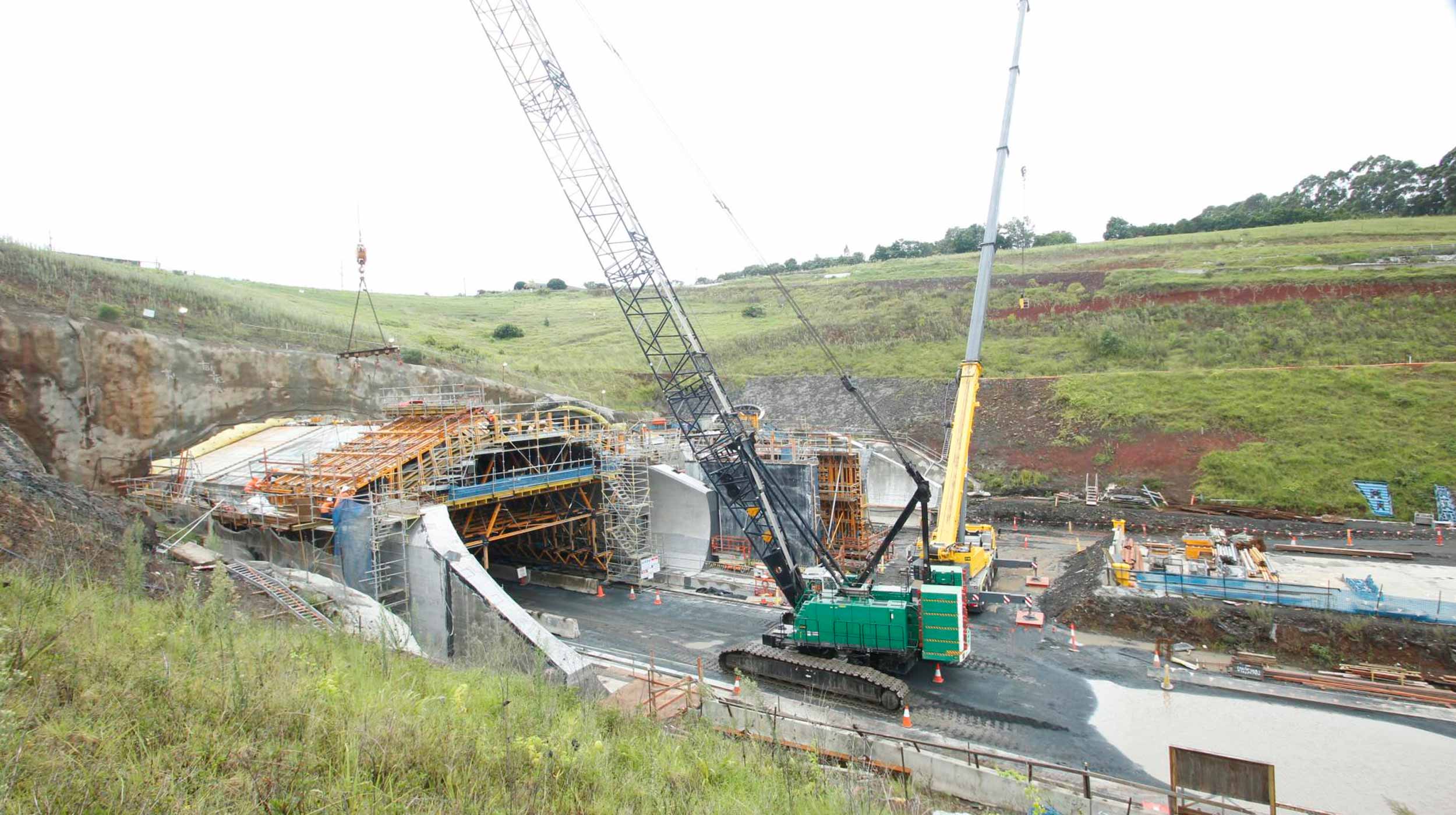 With the MK system we are capable of building formwork carriages that allow us to construct any type of structure with any geometry or load distribution, as was recently demonstrated in Australia.