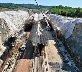 TS-32 road tunnel, Poland