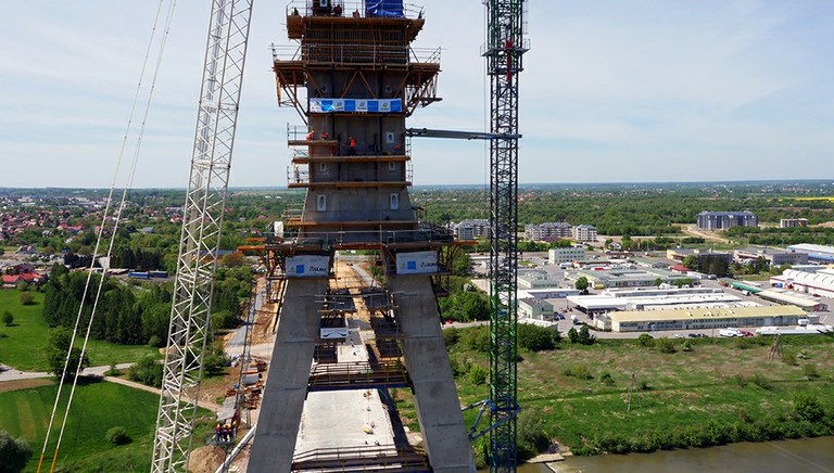 108 m Pylon Constructed with Self-Climbing System