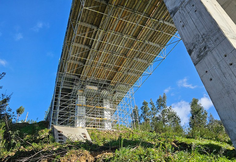 Collaborative Engineering at the Service of the Zezere Bridge Repair