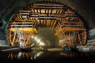 Construction of Poland’s longest road tunnel with the MK Formwork Carriage