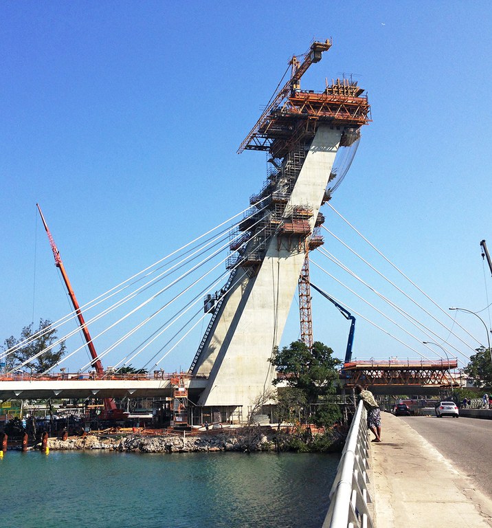 Estaiada Bridge, Line 4 of Metro,RJ, Brazil