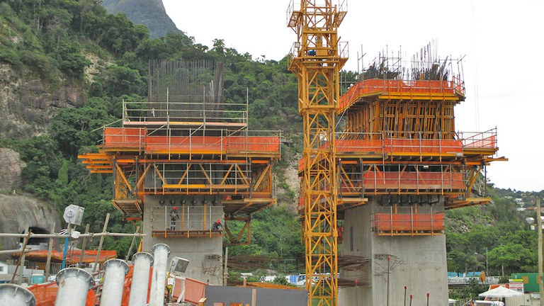 Estaiada Bridge, Line 4 of Metro,RJ, Brazil