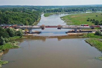 Flexibility and safety with the CVS Cantilever Formwork Carriage in the construction of the MS-4B Bridge in Poland