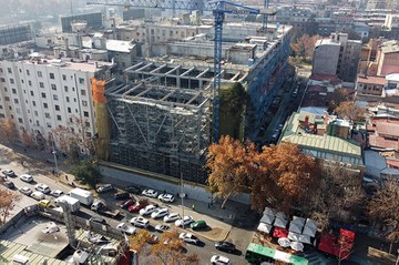 Formwork, shoring and scaffolding solutions for the Vicuña Mackenna 20 building in Chile