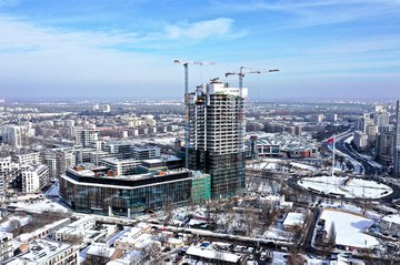 Special solutions for an office complex in Warsaw, Poland