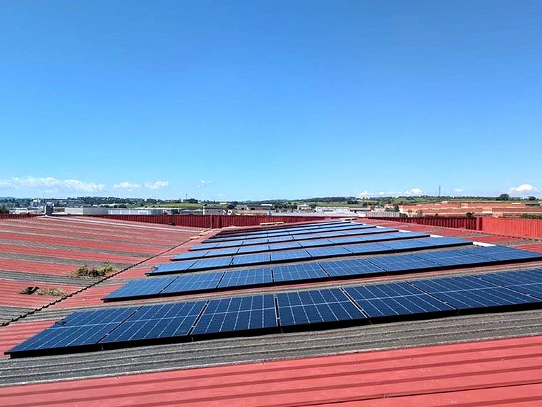 ULMA promotes the generation of its own electricity using renewable sources at its facilities