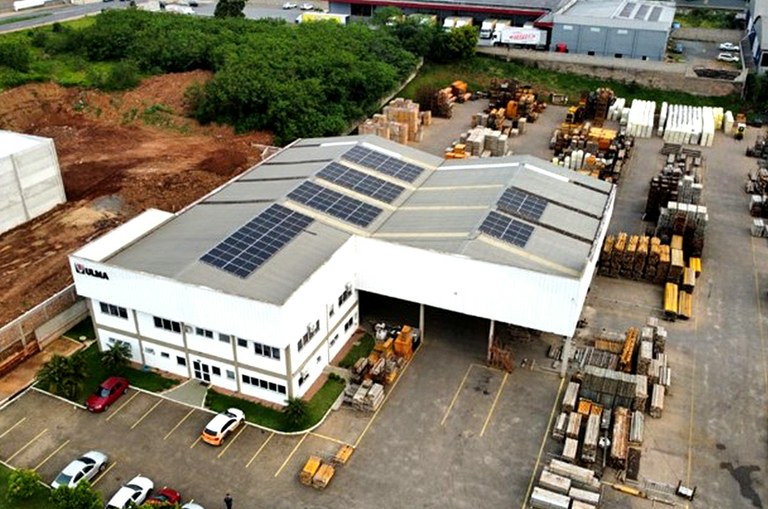 ULMA promotes the generation of its own electricity using renewable sources at its facilities