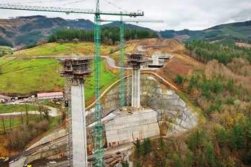 Reusing the maximum amount of material possible and reducing on-site deadlines