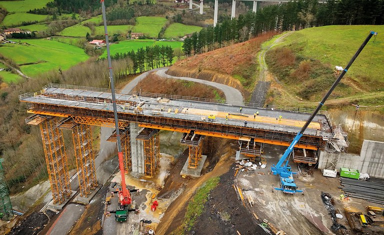 Reusing the maximum amount of material possible and reducing on-site deadlines