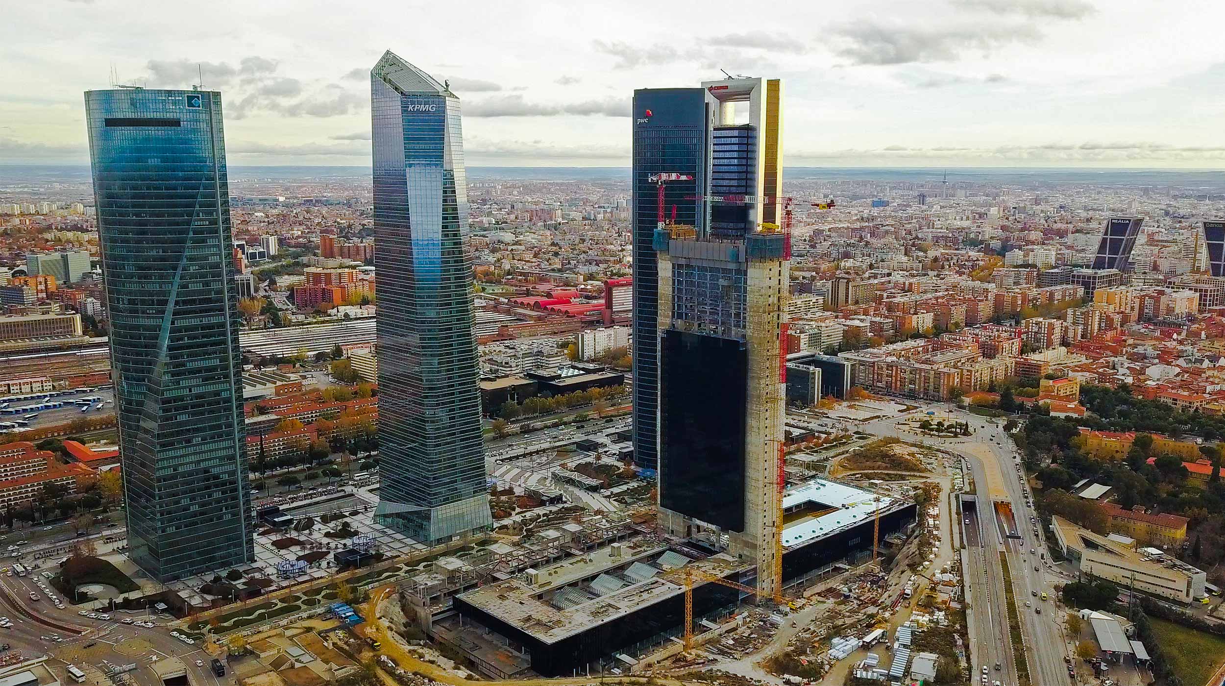 Caleido formará parte del skyline de Madrid como el quinto rascacielos o 'La Quinta Torre' de la zona financiera de la capital, Cuatro Torres Business Area.