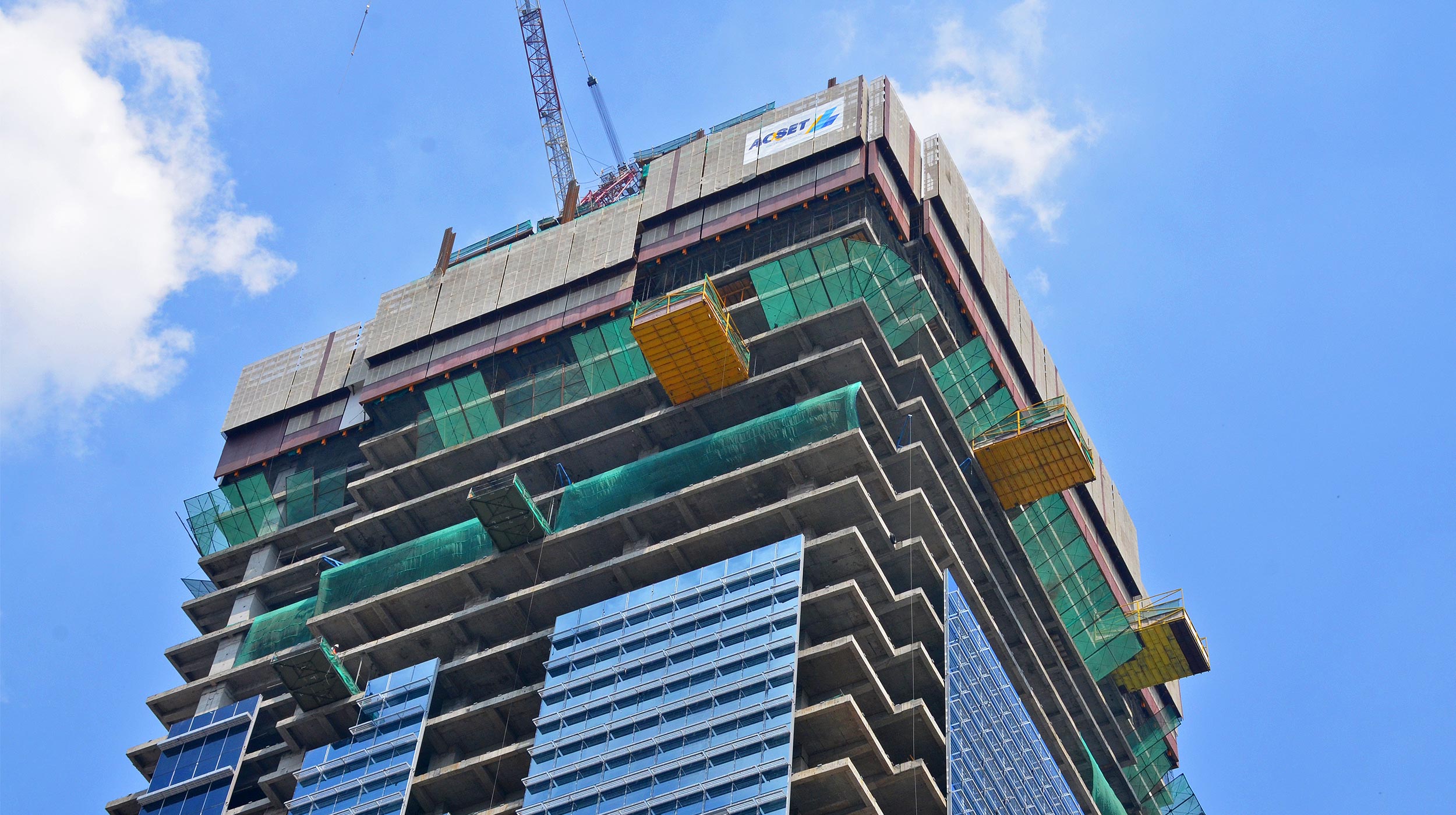 Una vez terminada, la torre Thamrin Nine 1 se va a convertir en el rascacielos más alto de Indonesia con 333,5 m de altura y 70 pisos.