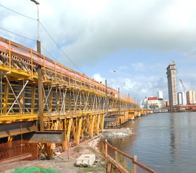 Via Mangue, Recife, Brasil