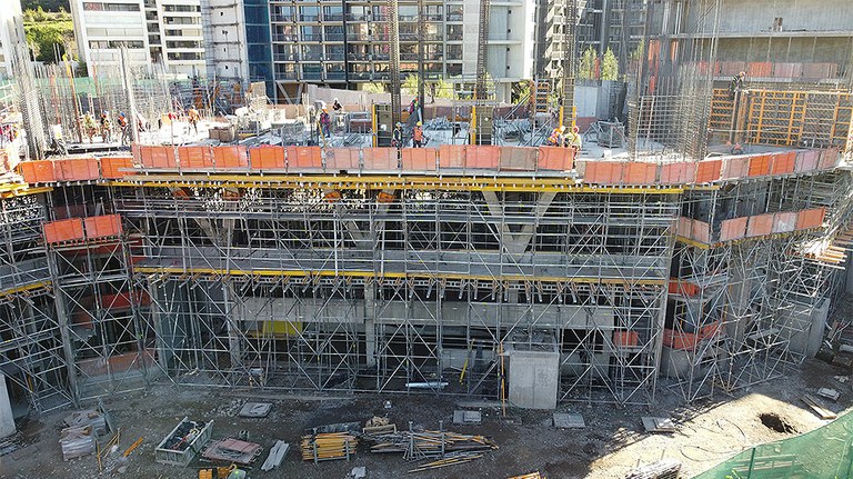 Soluciones a medida para geometrías singulares