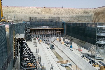 Soluciones integrales de encofrado y andamio en el Metro de Riad
