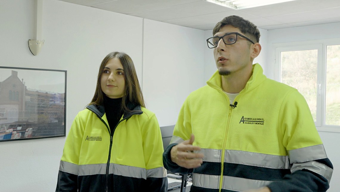 Joel Sánchez - Técnico de Delineación y Paula Aguilar - Diseñadora de Producto, Andamios La Algaba
